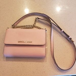 Michael Kors Crossbody Swing Purse